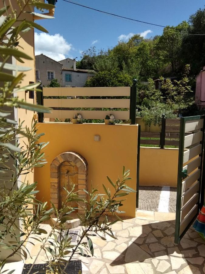 Апартаменты Eirini'S House Лиападес Экстерьер фото