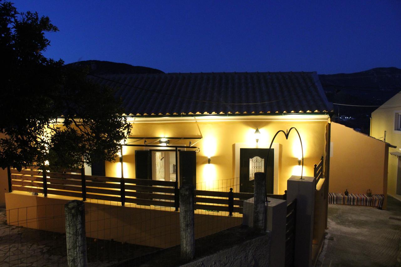 Апартаменты Eirini'S House Лиападес Экстерьер фото
